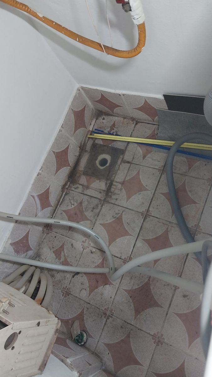 부평동 세탁실 바닥 배수구